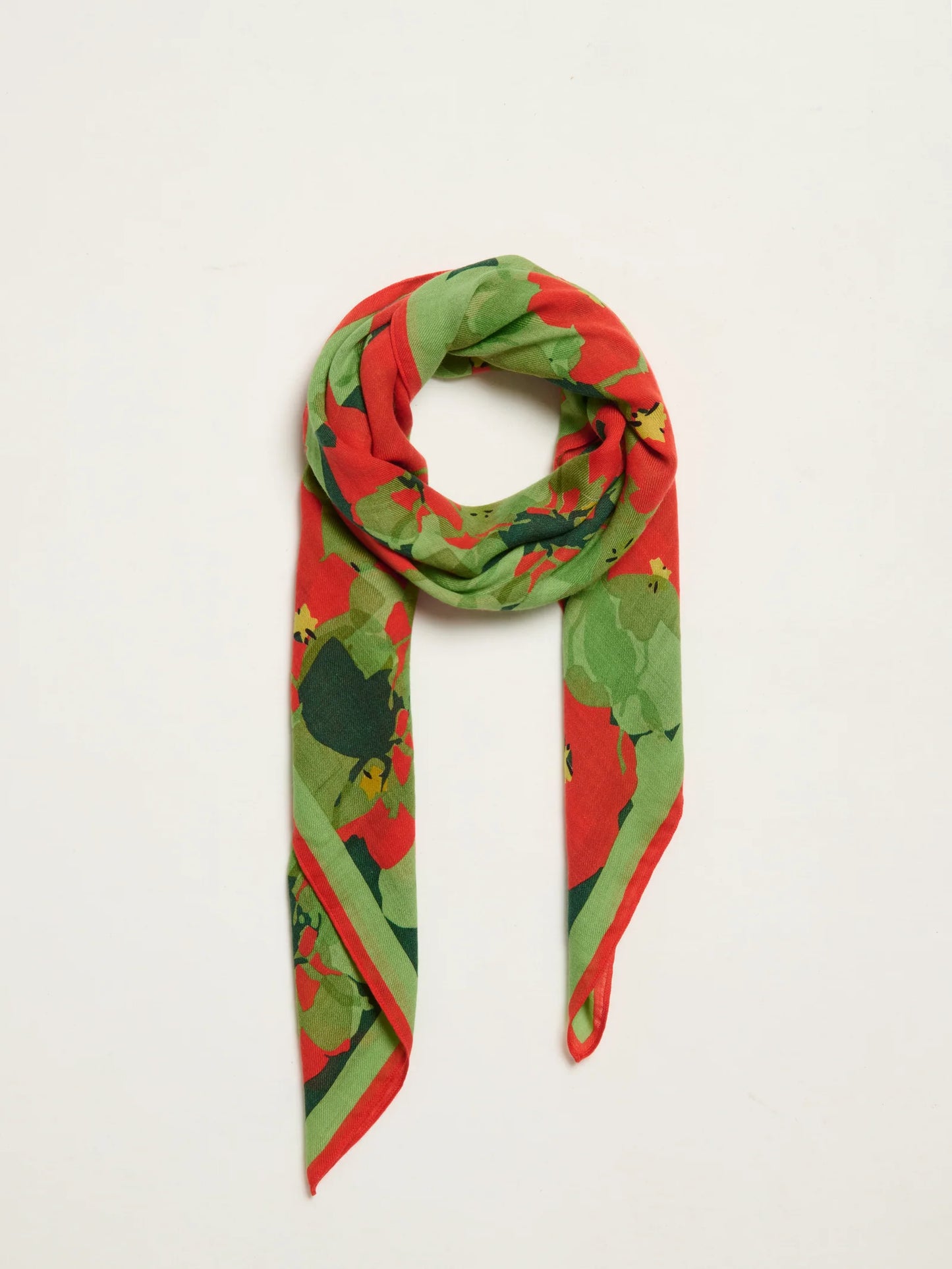 SCREEN PRINTED SQUARE SCARF IN 100X100 CM IN RED