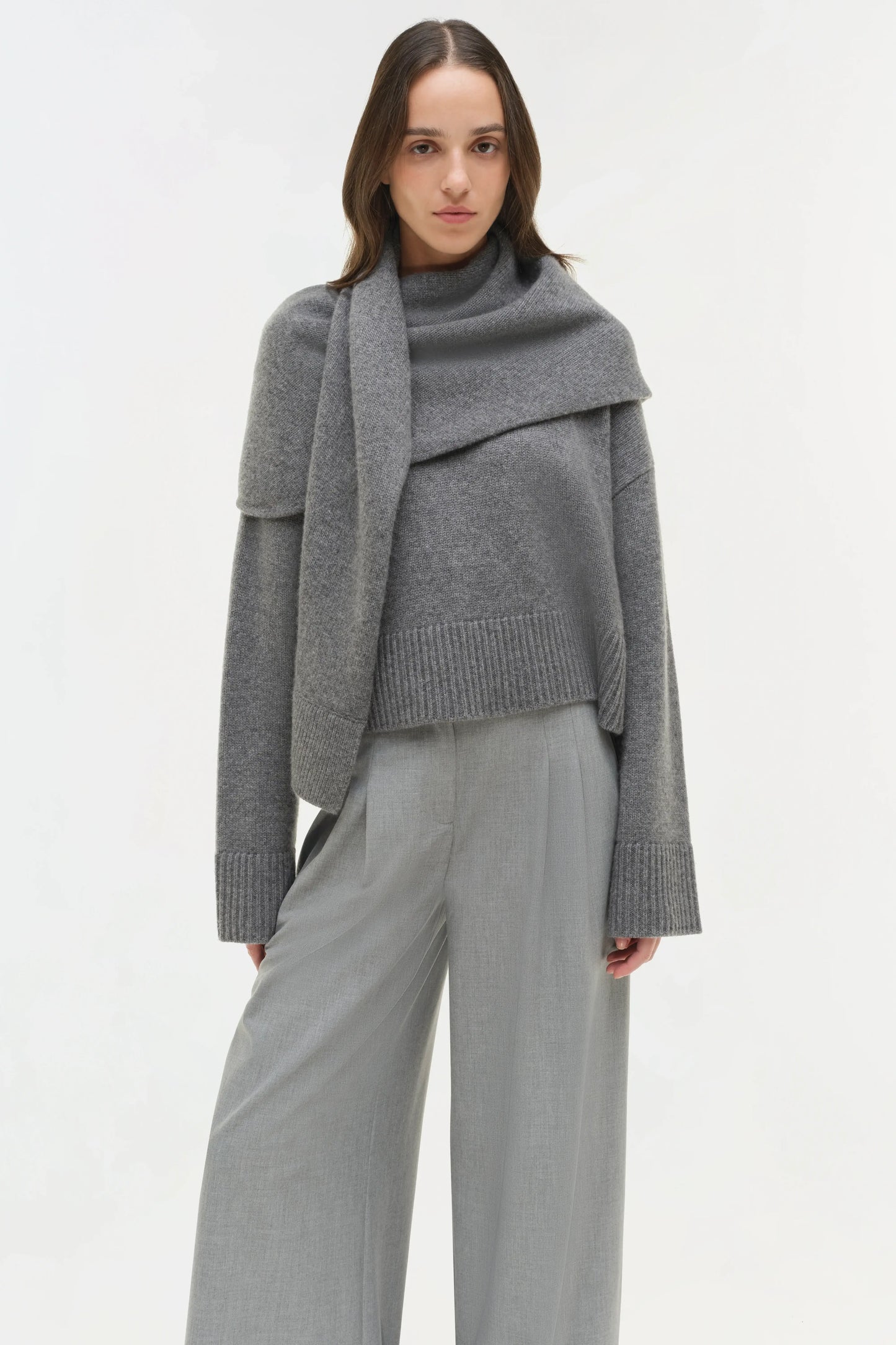 ELSON SCARF SWEATER
