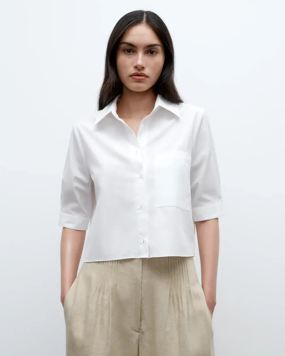 CROPPED BUTTON DOWN