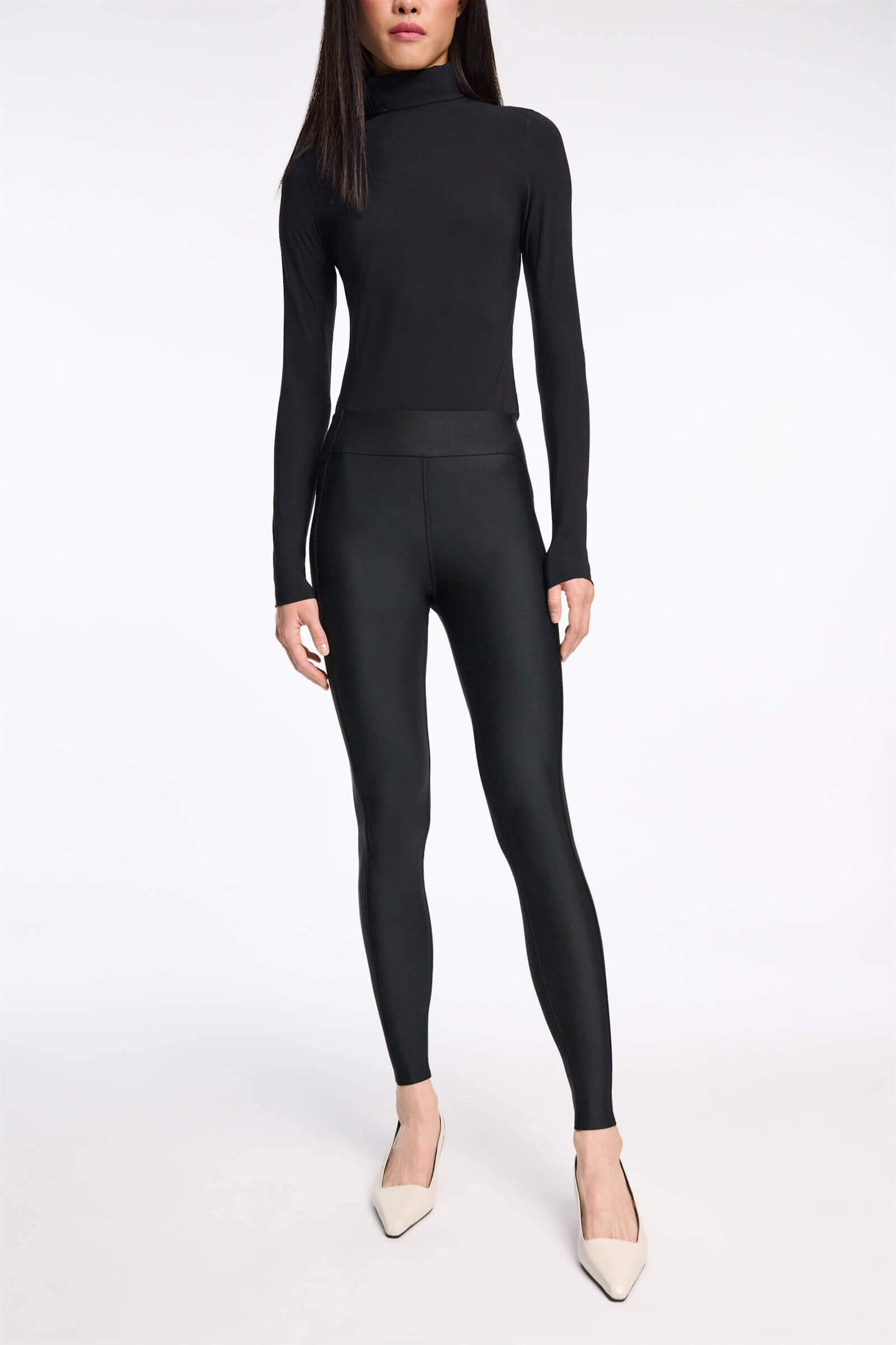 SHARP CUT PANTS- PURE BLACK