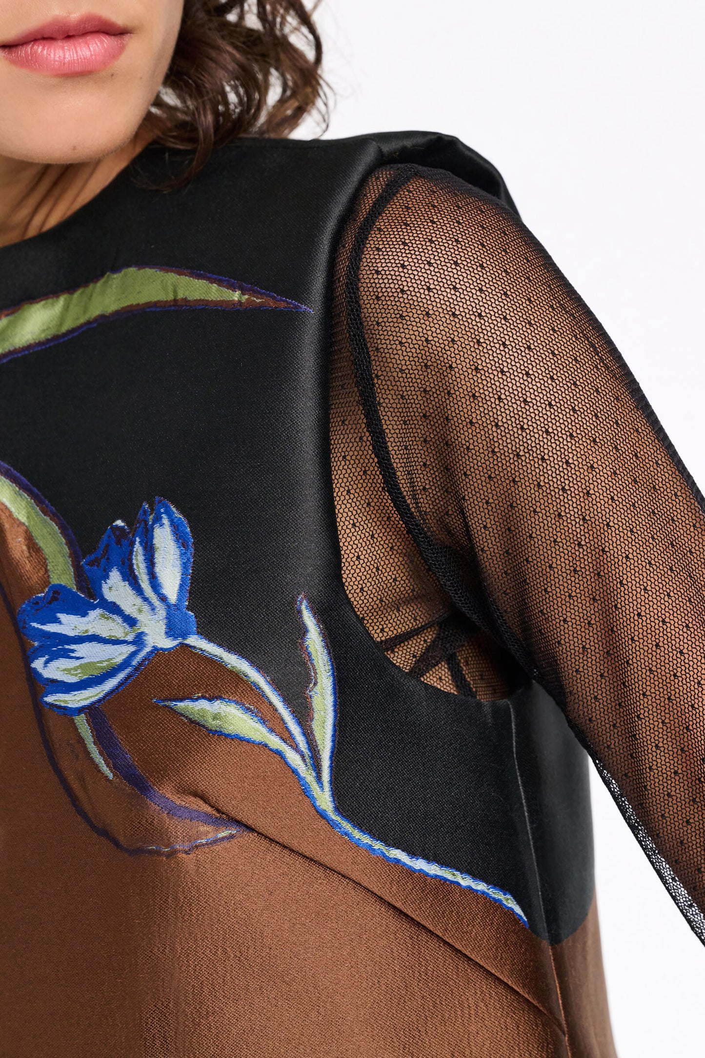 SOFT PETAL TOP
