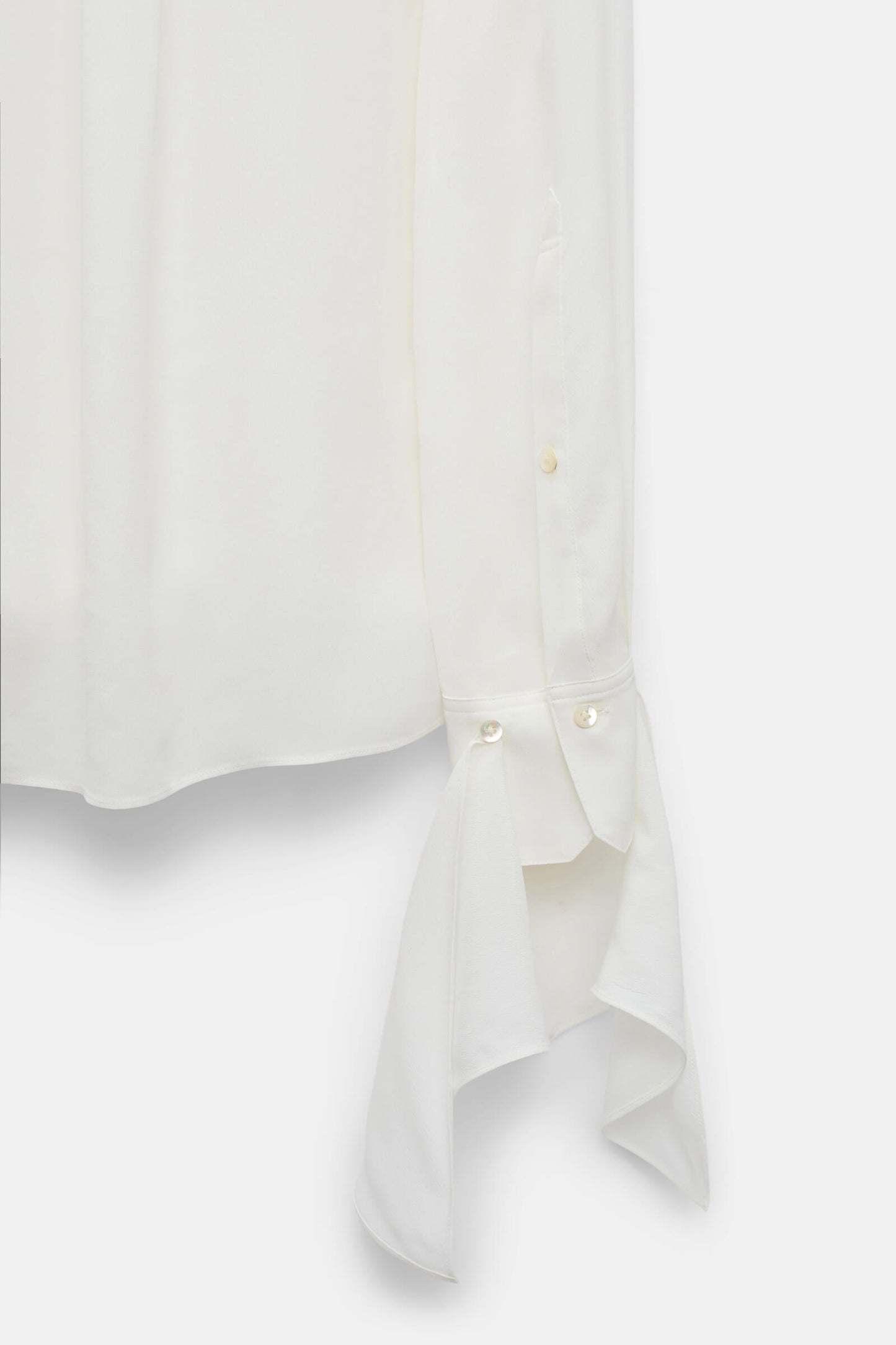 SOFT VIBES BLOUSE