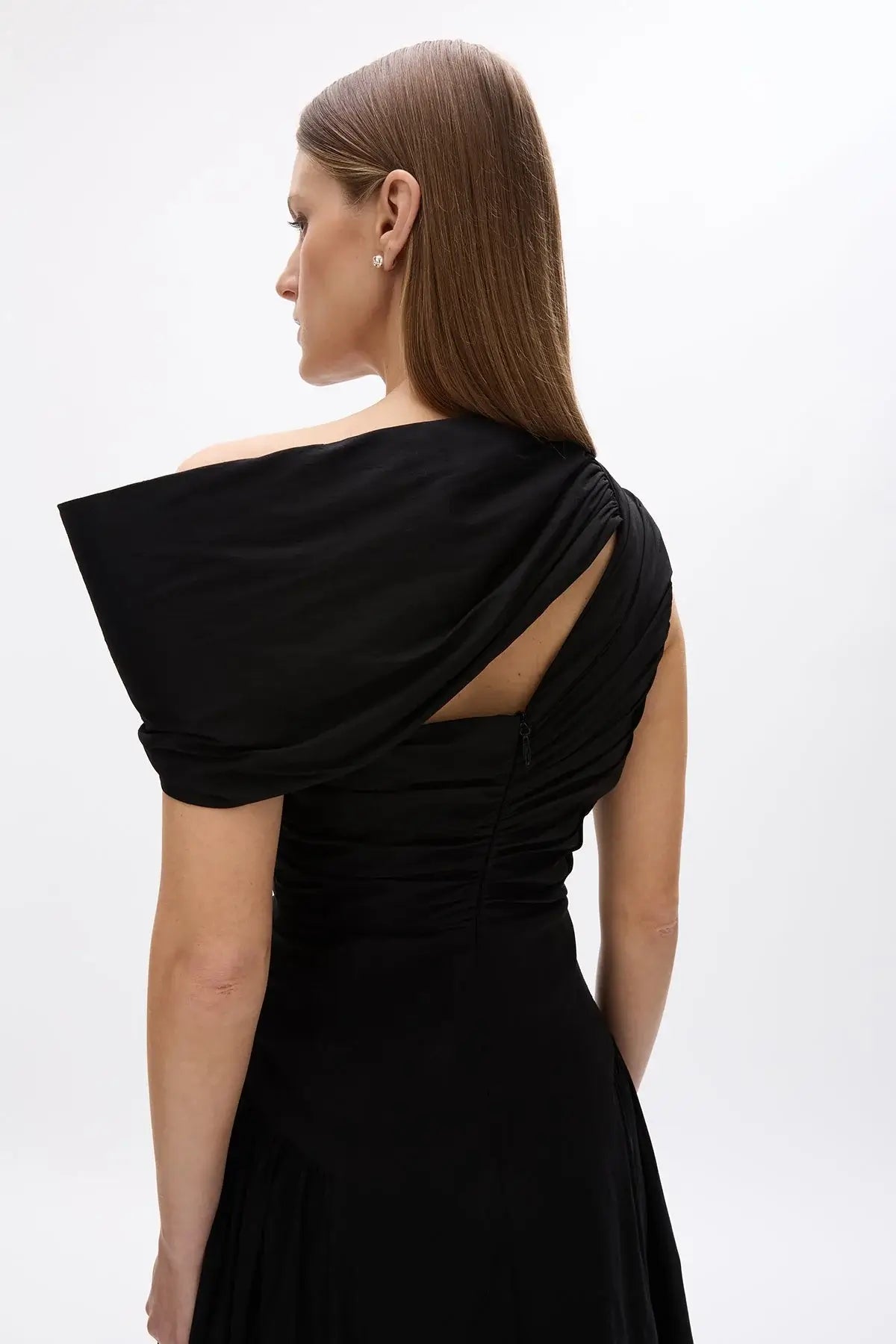 BANKSIA GOWN - BLACK