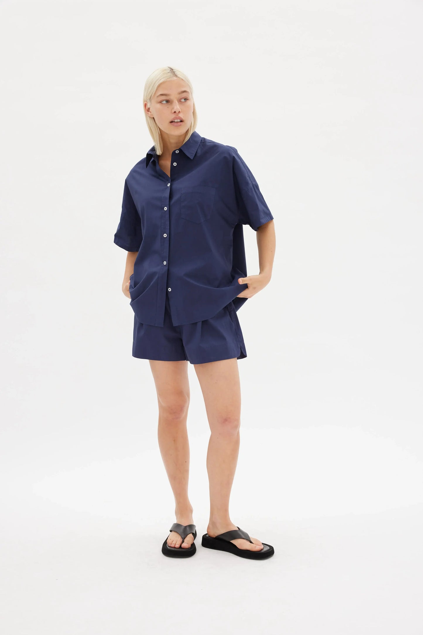 CHIARA SHORT SLEEVE SHIRT- NAVY