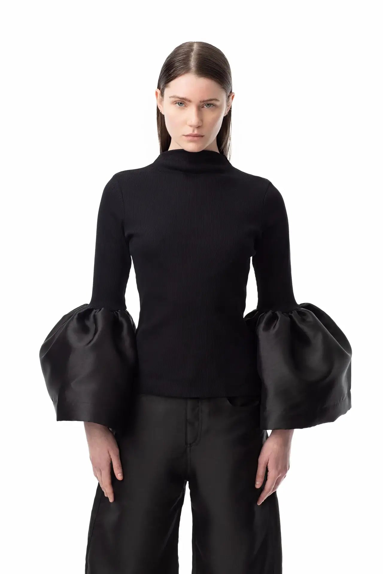 TURTLENECK PUFF SLEEVE TOP