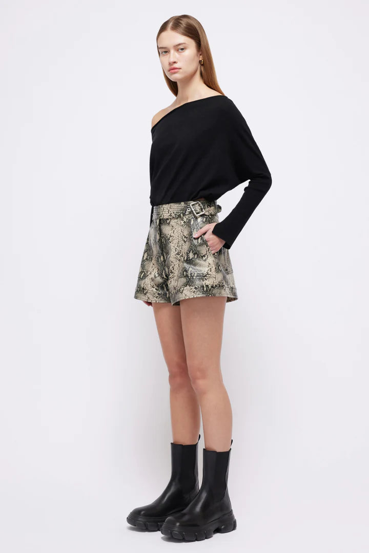 CHACE BELTED SHORT