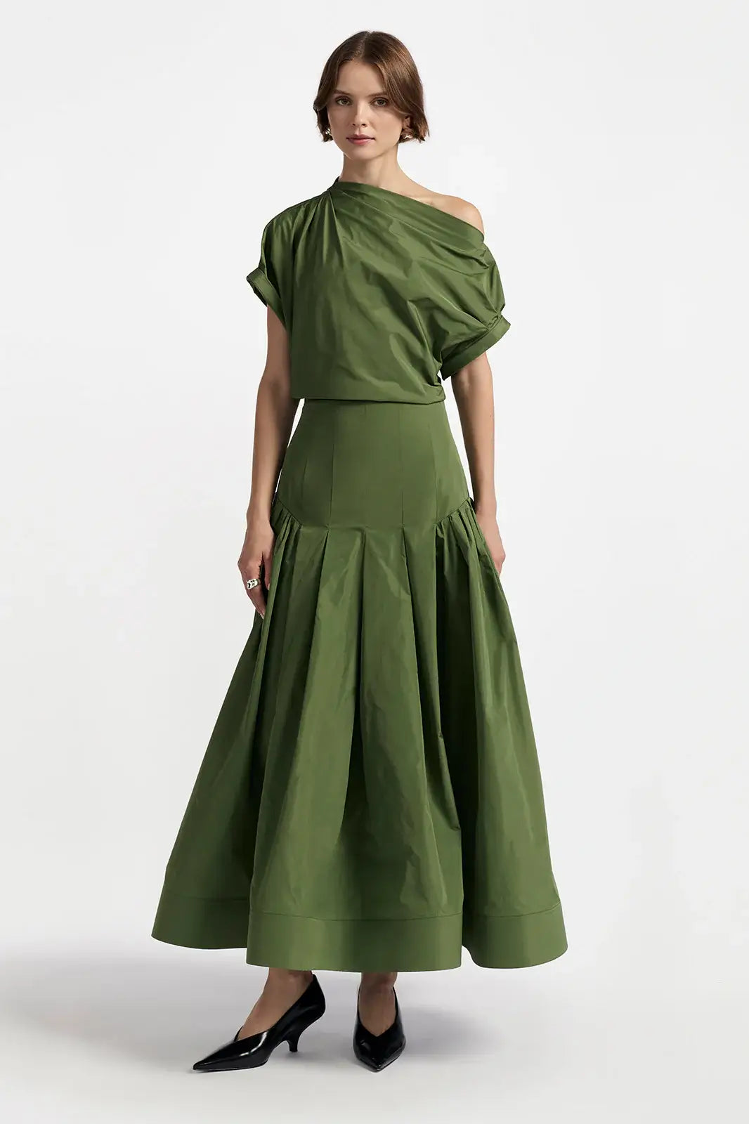 SEAM DETAIL FULL SKIRT