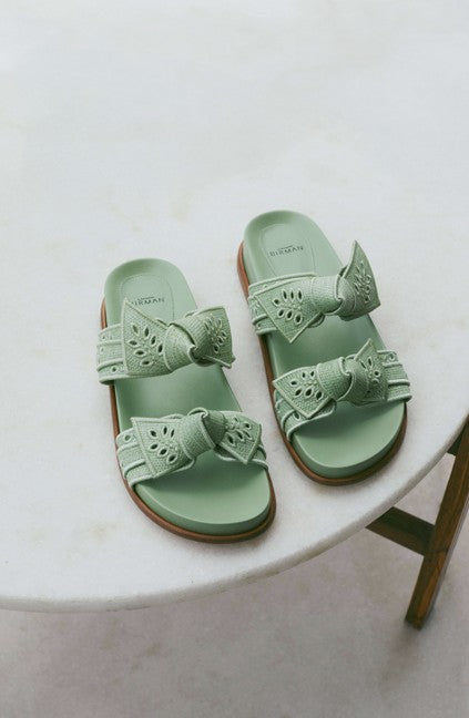 MAXI CLARITA EMBROIDERY SANDAL