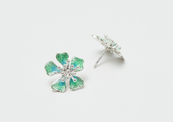 MINT AURORA MINI EARRINGS