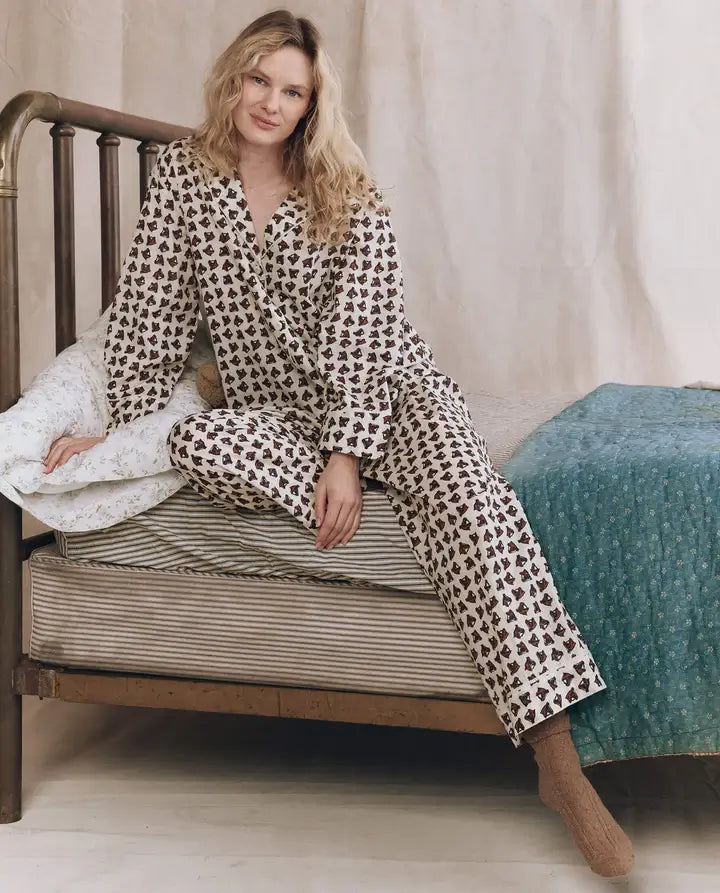 THE EASY SLEEP PANT - CREAM HORSE MEDALLION PRINT