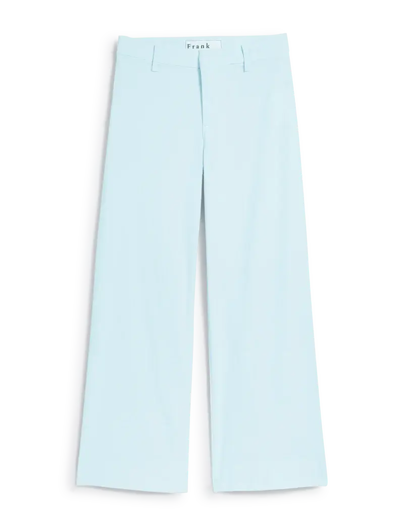 WEXFORD TROUSER IN SOFT BLUE