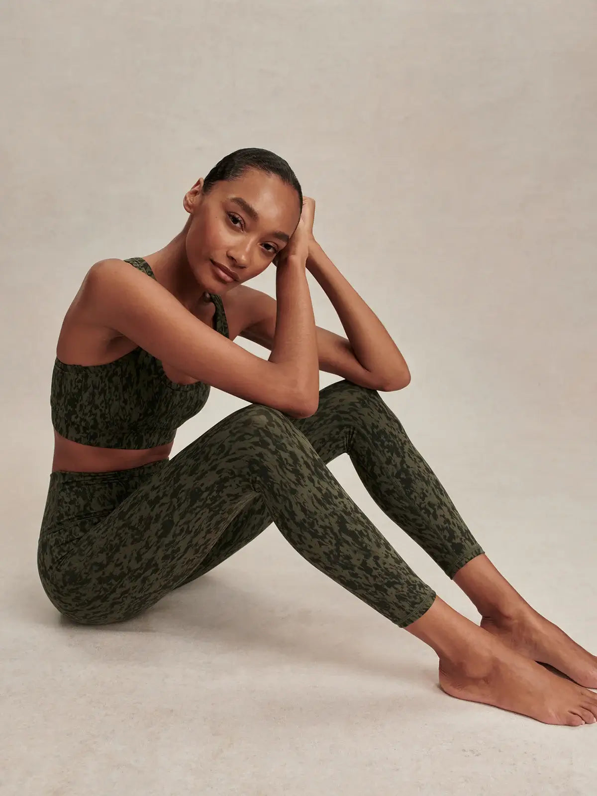ALWAYS HIGH RISE LEGGING 28-OLIVE