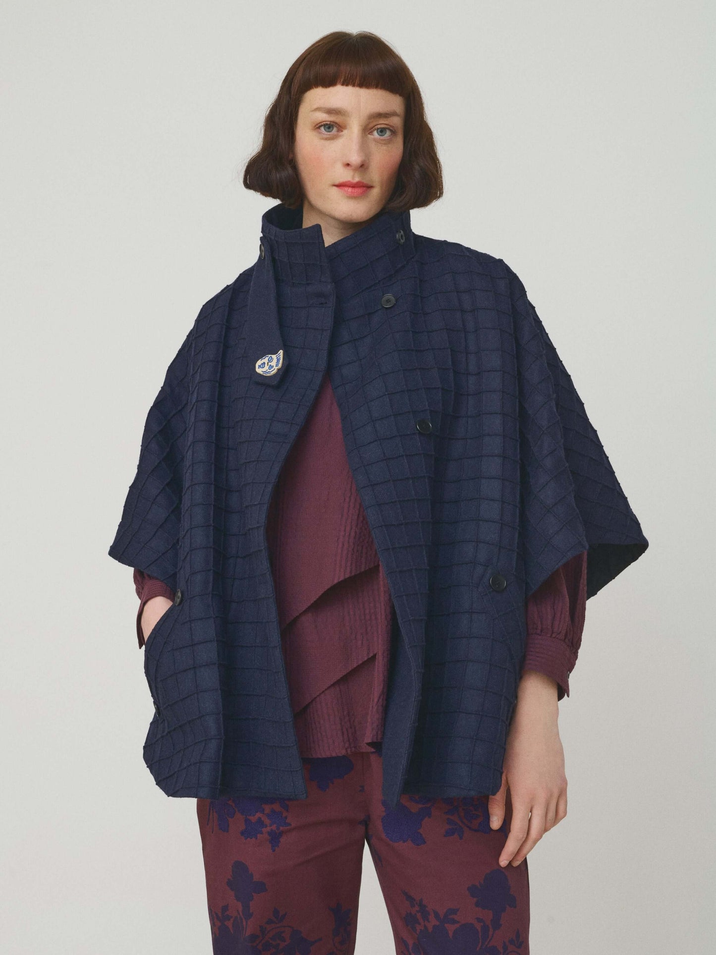 PINTUCK WOOLEN CAPE WITH CERAMIC BUTTONS
