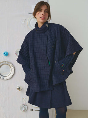 PINTUCK WOOLEN CAPE WITH CERAMIC BUTTONS