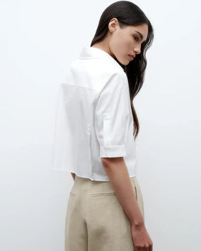 CROPPED BUTTON DOWN
