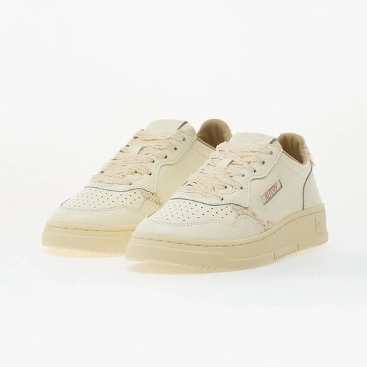 MEDALIST LOW- MACRAME