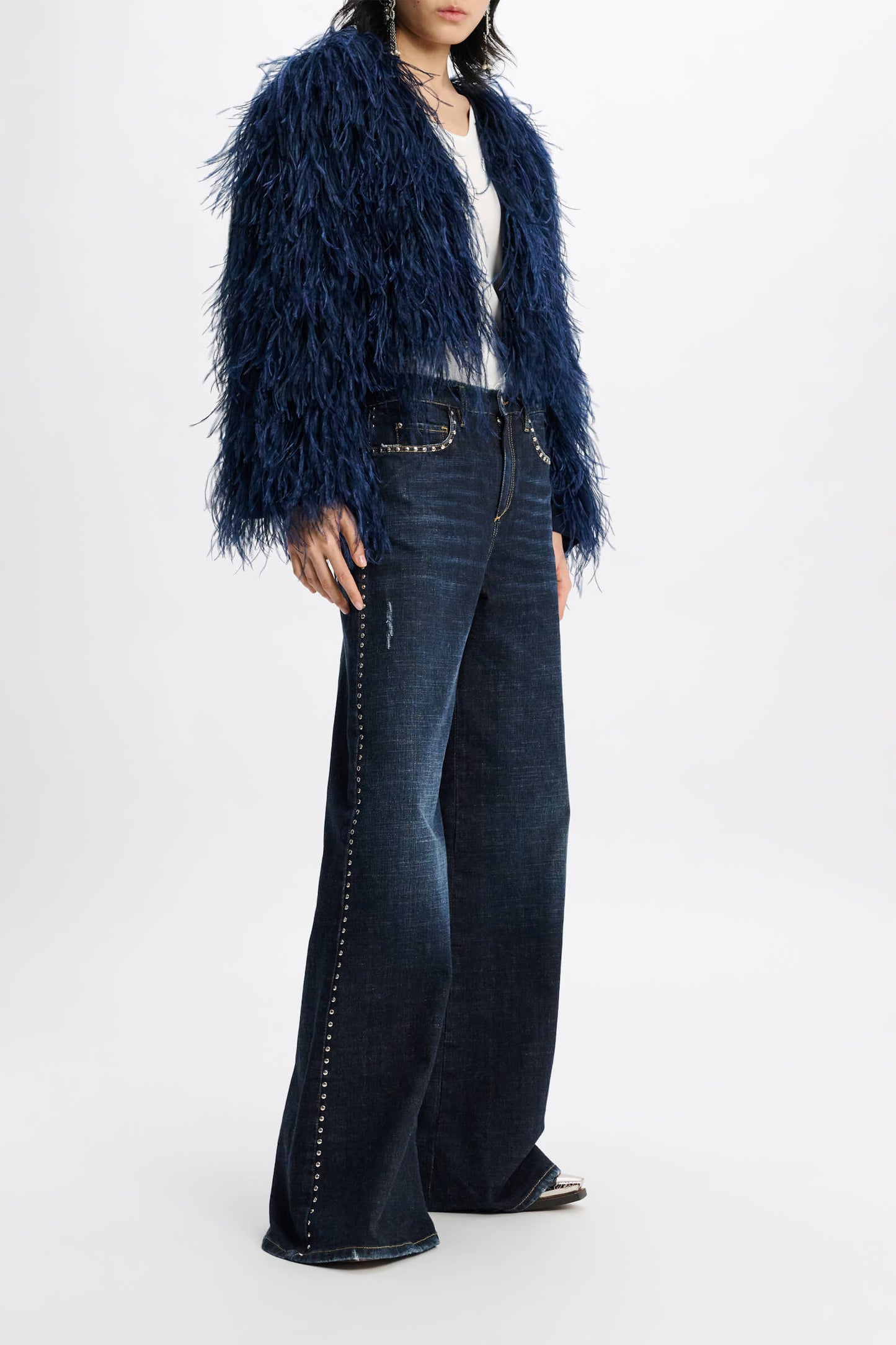 FEATHERY VOLUME JACKET