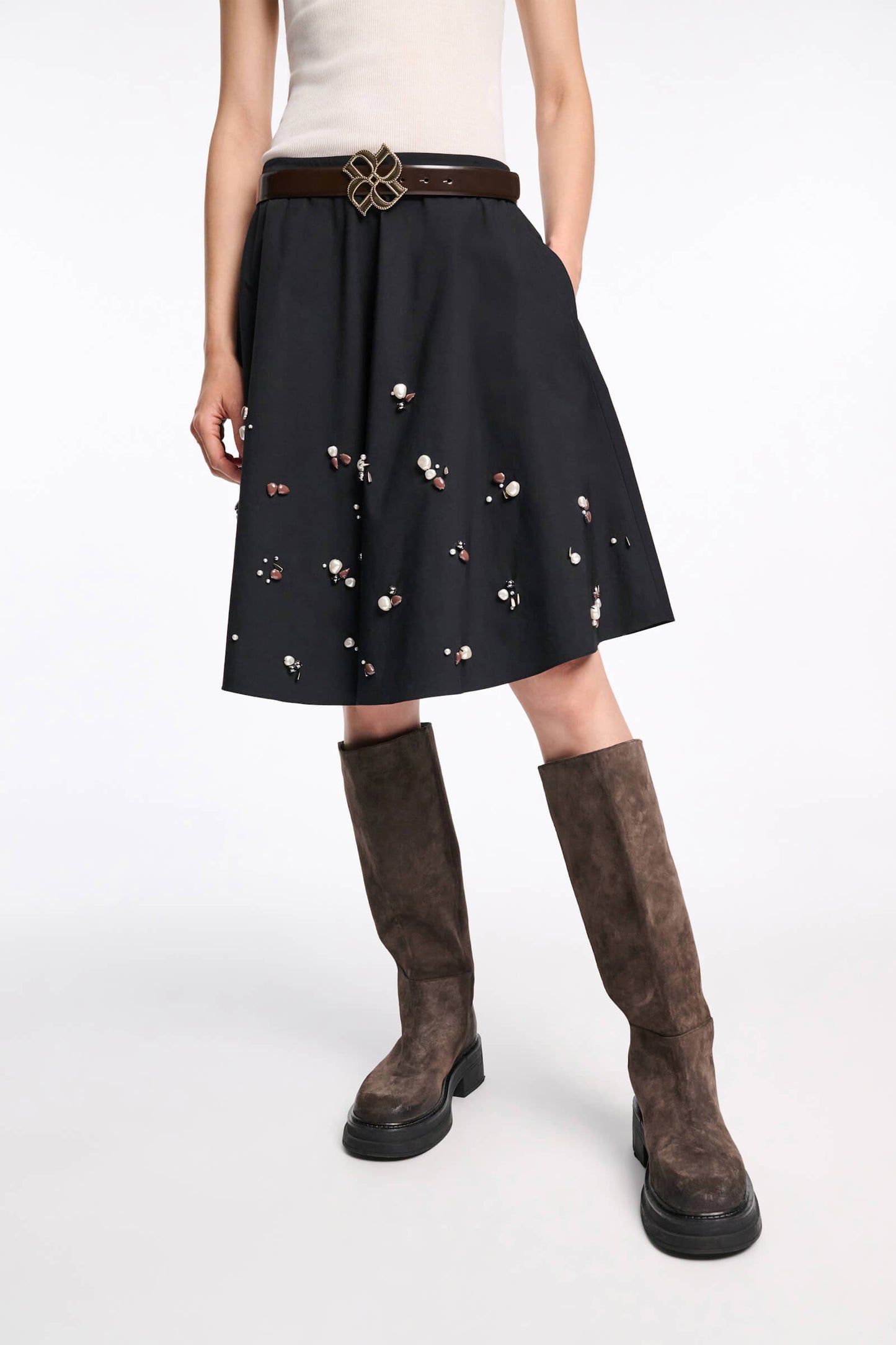 SUEDE SENSATION KNEE BOOT