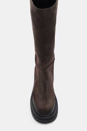 SUEDE SENSATION KNEE BOOT