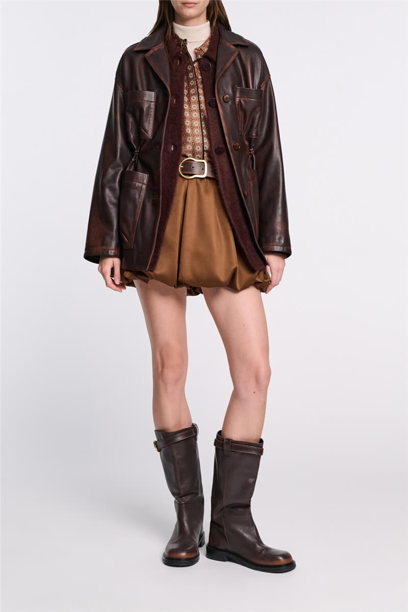 SLEEK STATEMENT LEATHER JACKET