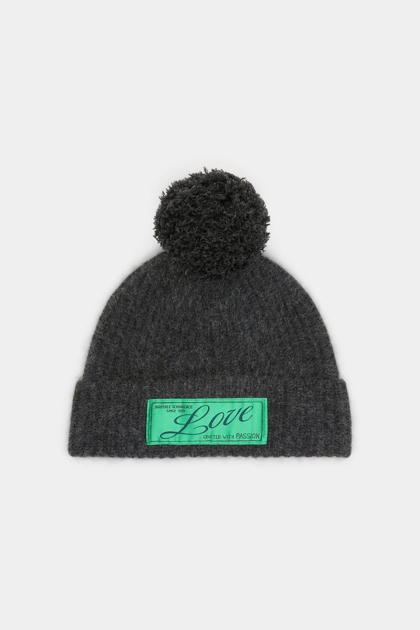 ANTHRA FLUFFY STATEMENTS BEANIE