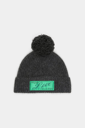 ANTHRA FLUFFY STATEMENTS BEANIE