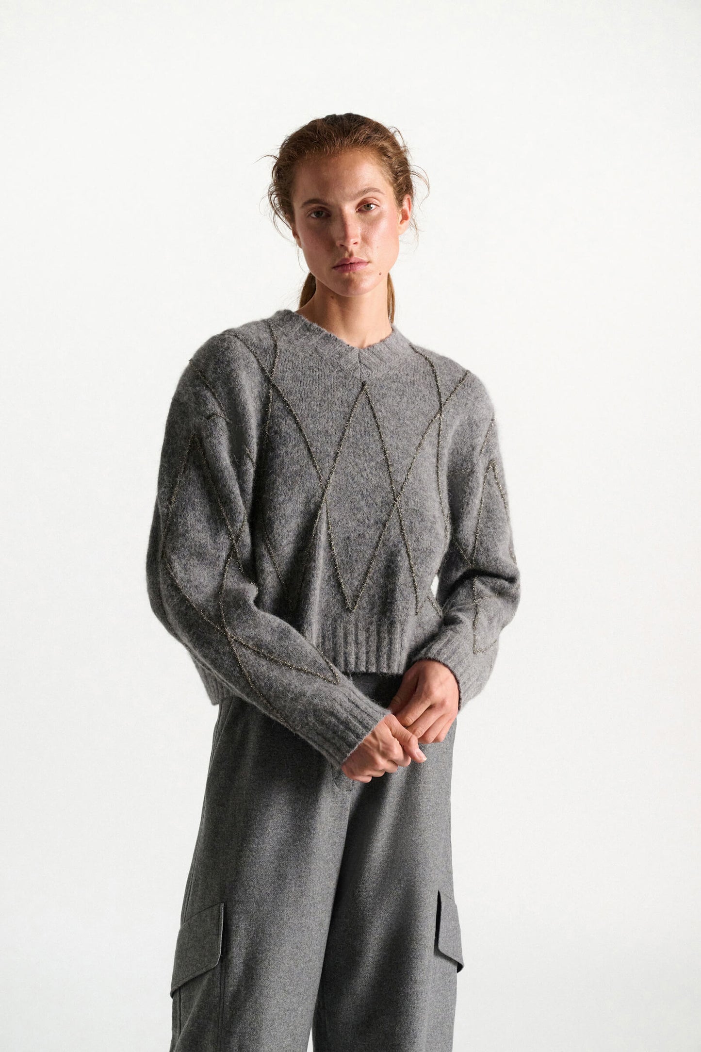 BOLD STRUCTURES PULLOVER- GREY