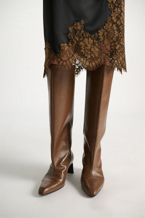 EDGY LUXURY TALL WIDE BOOT
