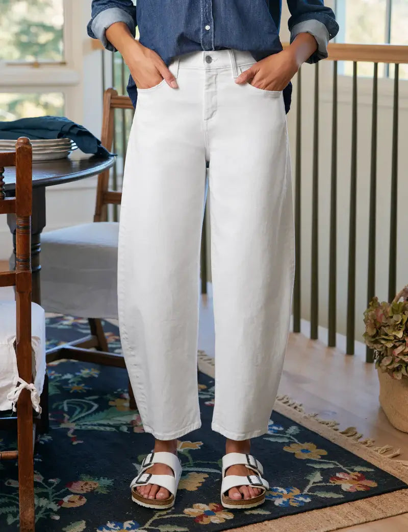 BRENNAN BARREL JEAN- WHITE