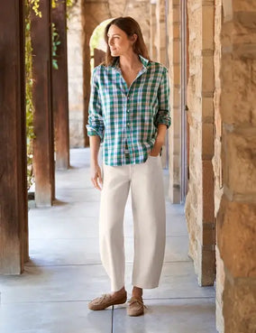 RELAXED BUTTON UP SHIRT IN GREEN PINK BLUE BLACK PLAID