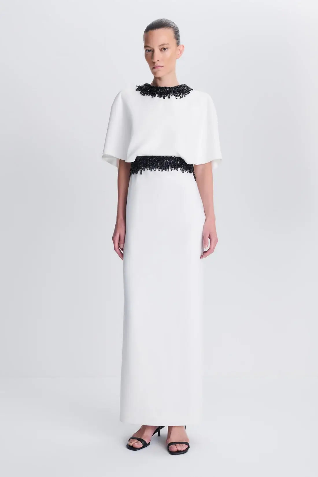 Vantrel S/S Gown - Ivory