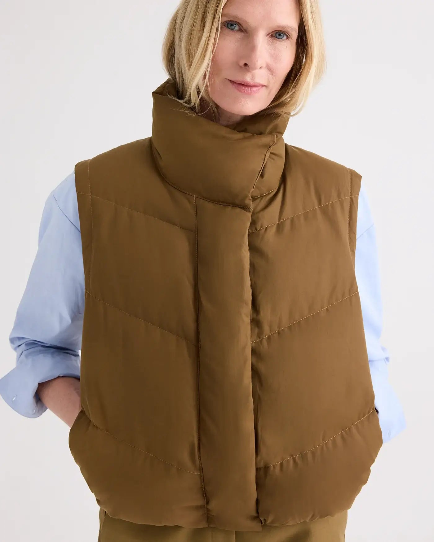PUFFER VEST