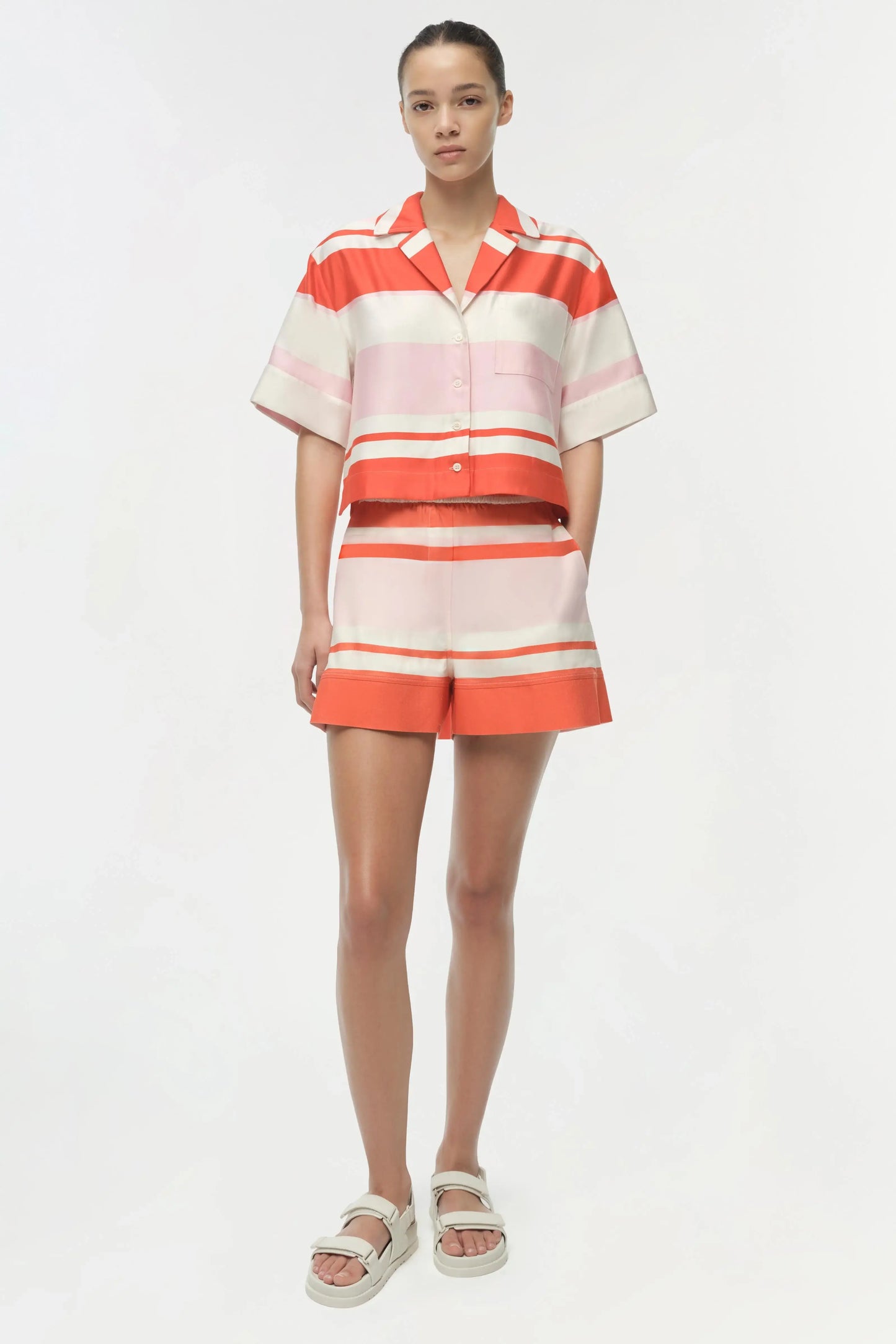 KARLEIGH DRAWSTRING  SHORTS