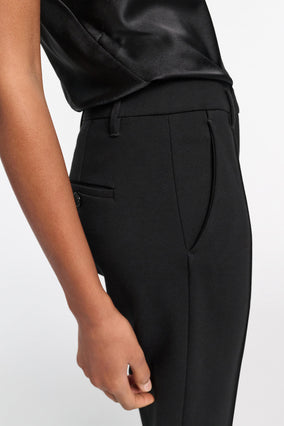 EMOTIONAL ESSENCE PANTS- PURE BLACK
