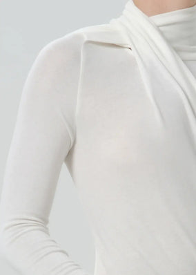 SCULPTURAL BODYSUIT