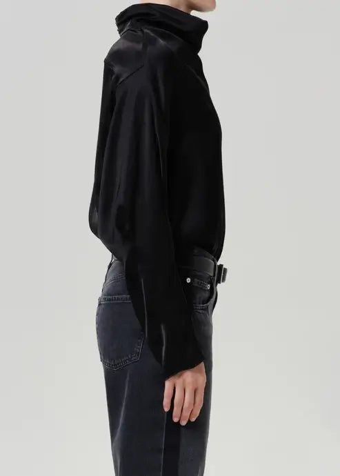 ILARIA DRAPED TOP IN BLACK