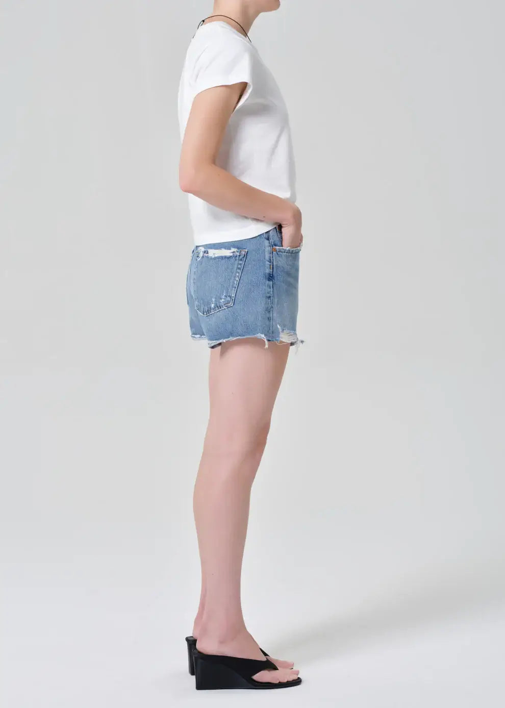 MARLOW SHORT- INSTALLATION