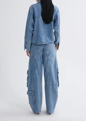 KEMBRA TOP IN MAGNIFY