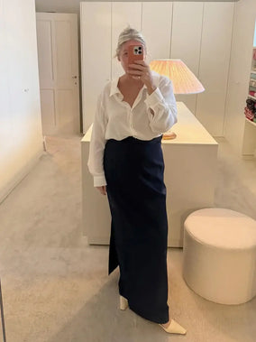 SKIRT MARCH