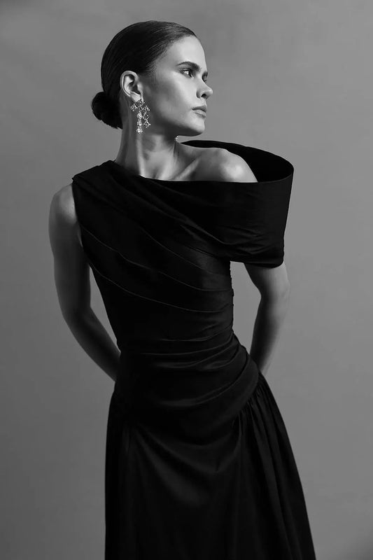 BANKSIA GOWN - BLACK