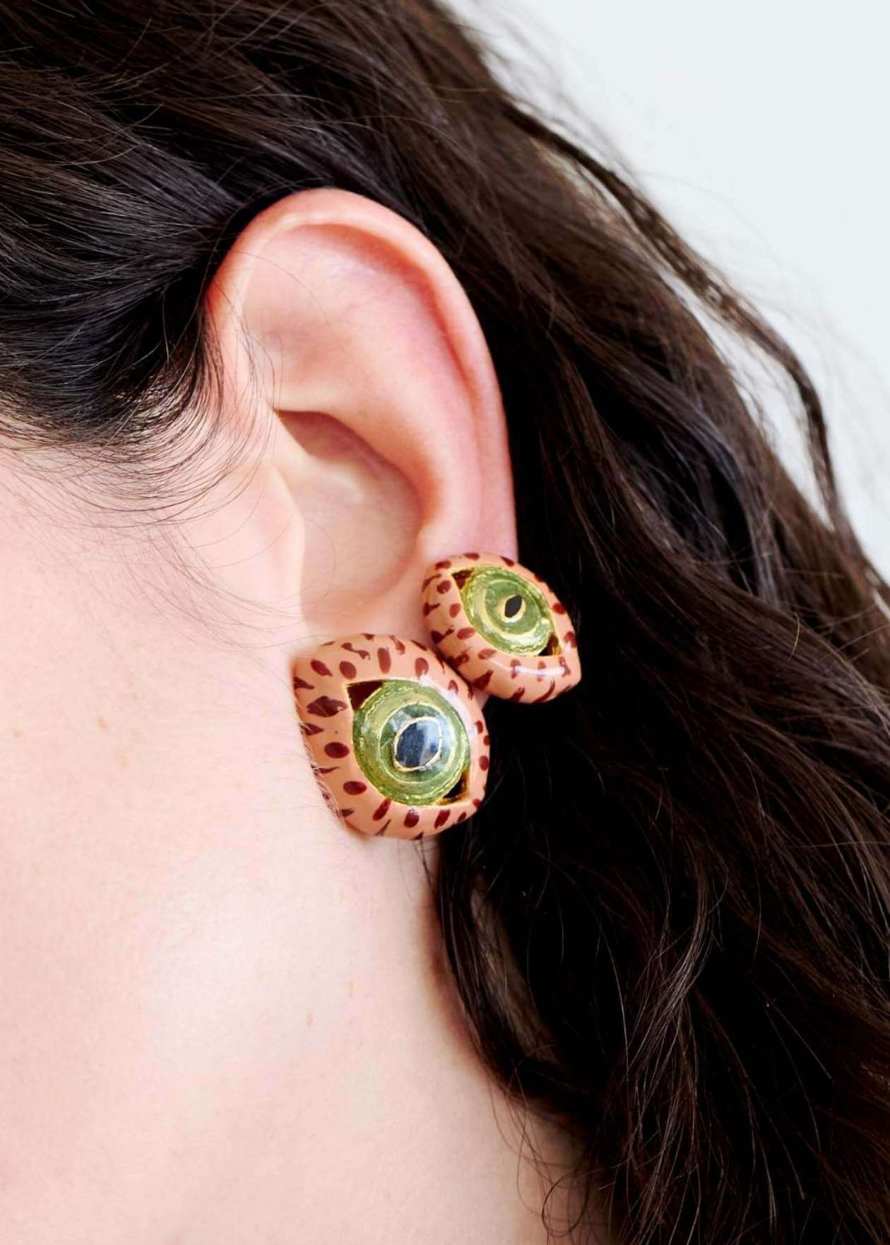 TERRACOTTA MIDI CAT EYE EARRINGS