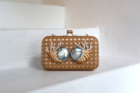 CLEMENTINE NATURAL CANE PURSE WITH PEARLY WHITE CORAL