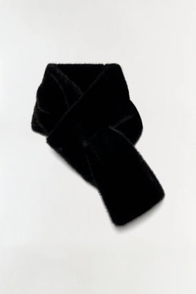 ANIA SQUARE FAUX FUR SCARF