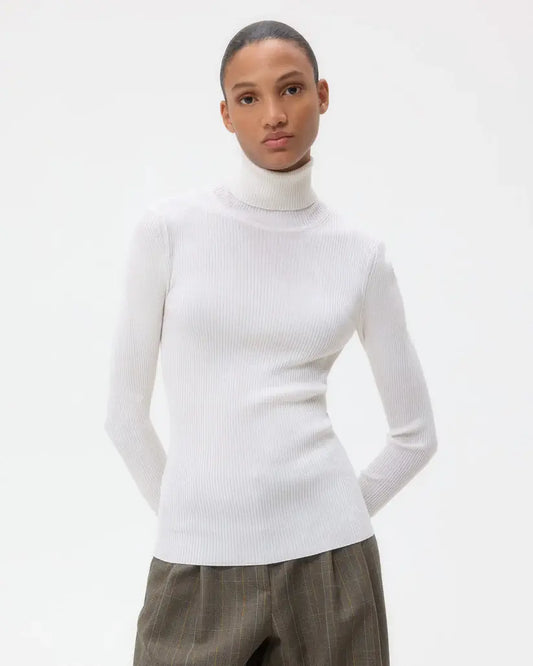 KNIT TURTLENECK- IVORY