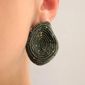 NULLI EARRINGS- OLIVE