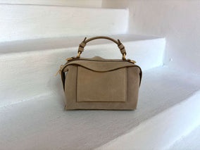 MICA MINI BOWLER SUEDE IN CAPER