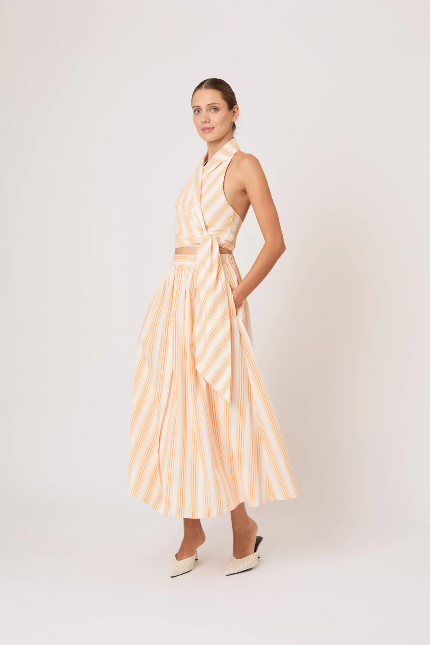 EASY DOES IT SKIRT