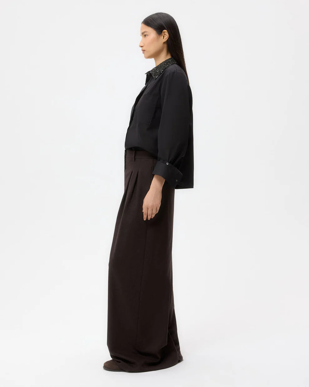 DUDE WITH CRYSTAL COLLAR