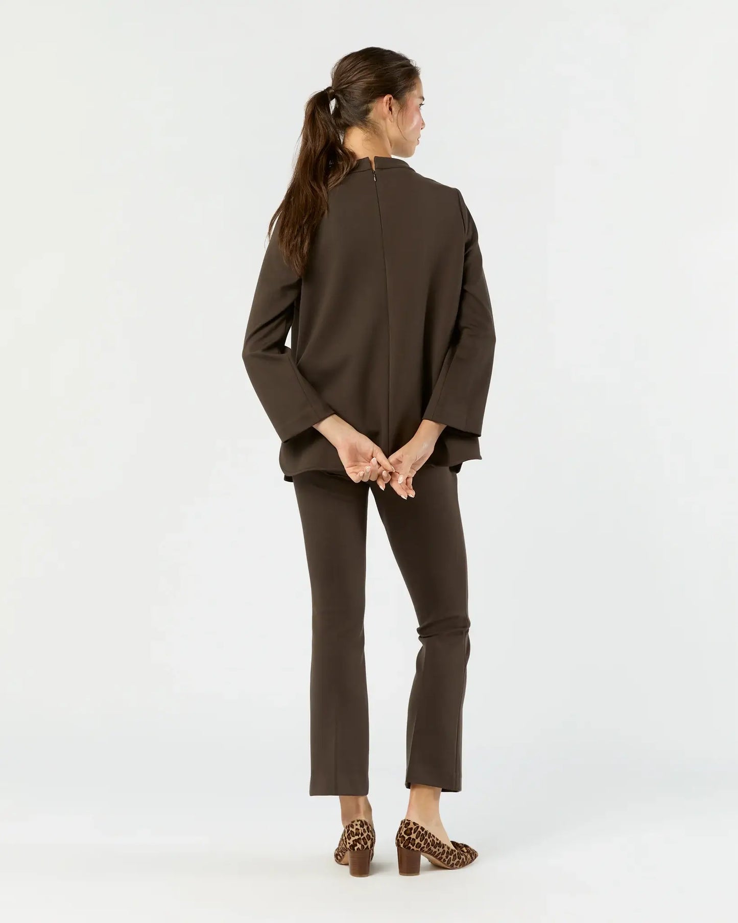 FAYE FLARE CROPPED PANT - COFFEE BI-STRETCH TRICOTINE