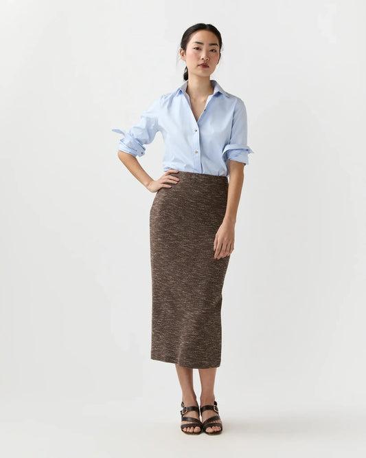 LONG PULL ON SKIRT